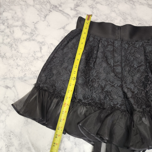 Dolce & Gabbana Black Jacquard Ruffled Bolero Jacket & Ruffle Shorts Set - Picture 11 of 15